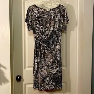 Dress barn size 16. Worn once.  Fits more like 14